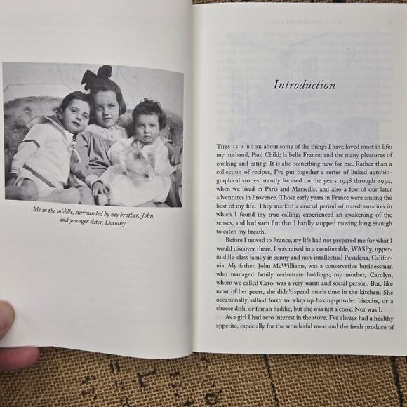 My Life in France by Julia Child Paperback Book True Story Gormet Cooking - Picture 5 of 7